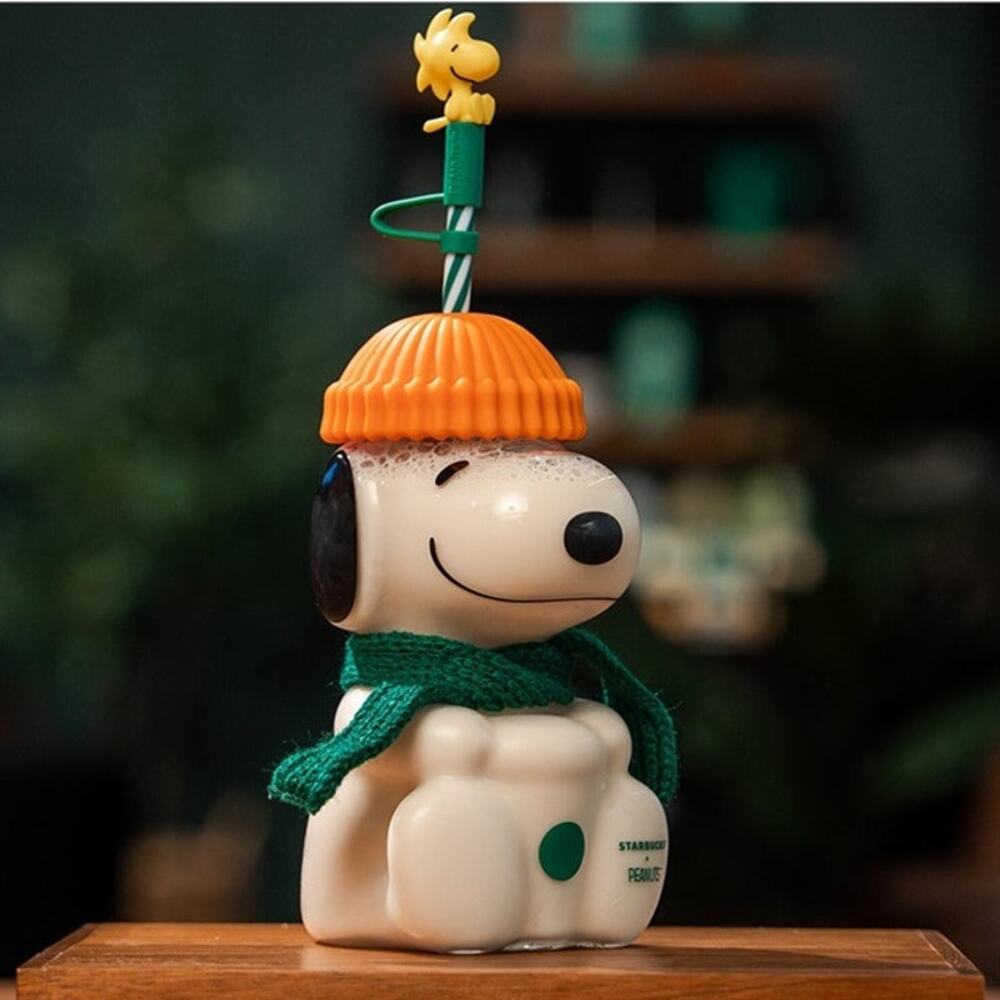 Authentic Peanuts Snoopy Glass Starbucks Cup w/Woodstock Topper